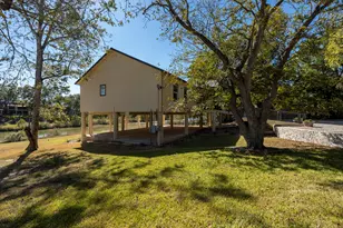 1830 Flite Acres Rd, Wimberley, TX 78676 - Photo 10