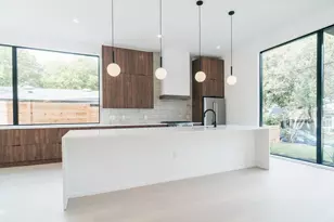 2411 Winsted Ln, Austin, TX 78703 - Photo 12