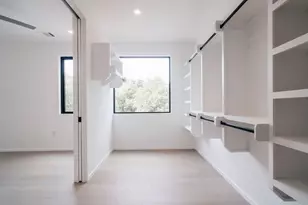 2411 Winsted Ln, Austin, TX 78703 - Photo 24