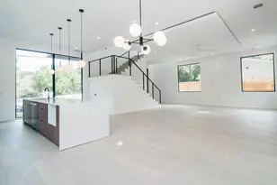 2411 Winsted Ln, Austin, TX 78703 - Photo 14