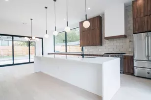 2411 Winsted Ln, Austin, TX 78703 - Photo 6