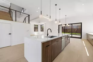 2411 Winsted Ln, Austin, TX 78703 - Photo 10