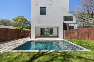 2411 Winsted Ln, Austin, TX 78703 - Photo 2