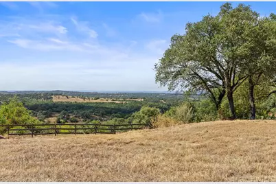 18700 Madrone Ranch Trail, Austin, TX 78738 - Photo 6