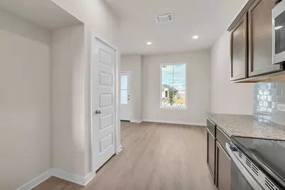 290 Boatright Boulevard, Jarrell, TX 76537 - Photo 18