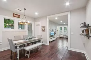 804 Howard St, Taylor, TX 76574 - Photo 16