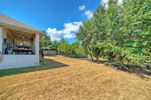 112 Senna Dr, Dripping Springs, TX 78620 - Photo 34