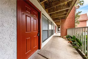 3115 Helms St, Austin, TX 78705 - Photo 2