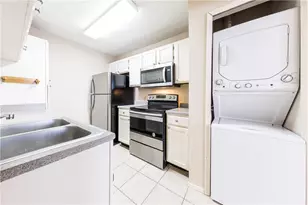 3115 Helms St, Austin, TX 78705 - Photo 8