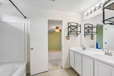 1008 Bluff Meadow Cove, Georgetown, TX 78626 - Photo 18