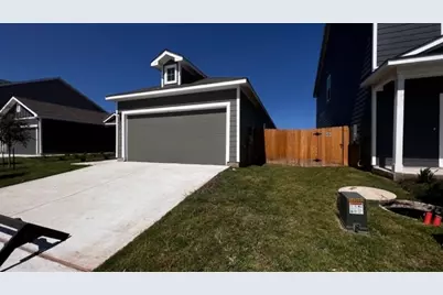 404 E Bass Drive, Bastrop, TX 78602 - Photo 1