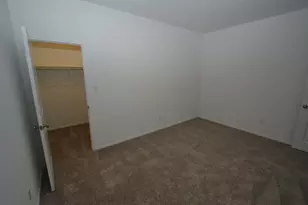 404 E Bass Dr, Bastrop, TX 78602 - Photo 26