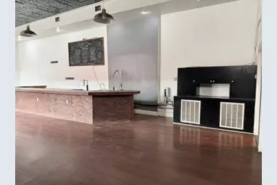 103 W 1st Street, Elgin, TX 78621 - Photo 6