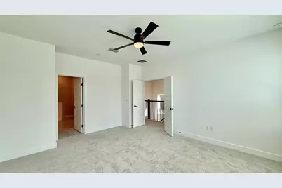 1016 Brickell Loop #B, Austin, TX 78744 - Photo 10