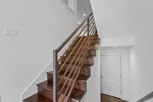 6533 E Hill Dr, Austin, TX 78731 - Photo 28