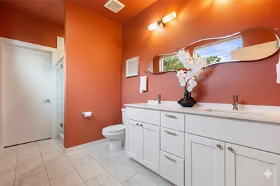 1909 E M Franklin Avenue, Austin, TX 78723 - Photo 10
