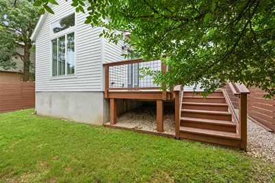 1909 E M Franklin Avenue, Austin, TX 78723 - Photo 8