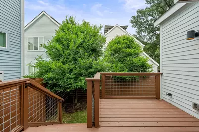 1909 E M Franklin Avenue, Austin, TX 78723 - Photo 32