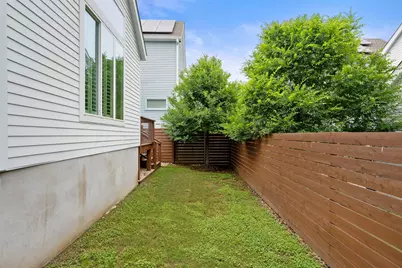 1909 E M Franklin Avenue, Austin, TX 78723 - Photo 14