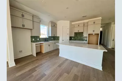 250 San Saba Drive, Buda, TX 78610 - Photo 2