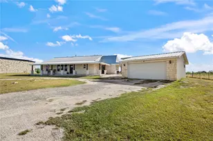 974 Co Rd 223, Florence, TX 76527 - Photo 30
