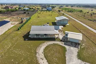 974 Co Rd 223, Florence, TX 76527 - Photo 2