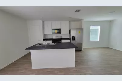 156 Bull Lake Circle, Buda, TX 78610 - Photo 4