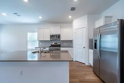 10217 Prague Court, Austin, TX 78747 - Photo 8