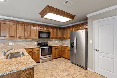 20307 Highland Lake Drive, Lago Vista, TX 78645 - Photo 4
