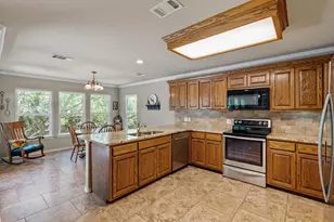 20307 Highland Lake Dr, Lago Vista, TX 78645 - Photo 6