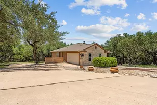 20307 Highland Lake Dr, Lago Vista, TX 78645 - Photo 2