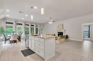 6117 Lake Teravista Way, Georgetown, TX 78626 - Photo 16