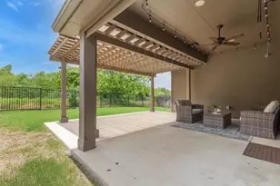 6117 Lake Teravista Way, Georgetown, TX 78626 - Photo 30