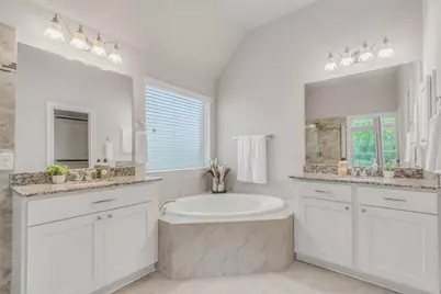 6117 Lake Teravista Way, Georgetown, TX 78626 - Photo 22