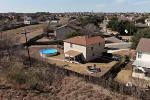 370 Holly Grove St, Kyle, TX 78640 - Photo 4