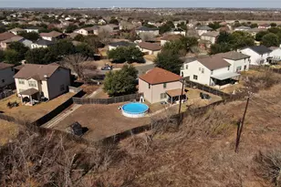 370 Holly Grove St, Kyle, TX 78640 - Photo 4