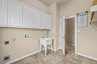 204 Skyline Road, Georgetown, TX 78628 - Photo 32