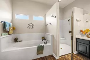 204 Skyline Rd, Georgetown, TX 78628 - Photo 24