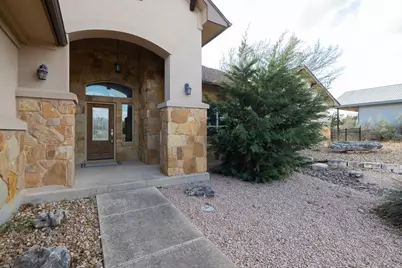 204 Skyline Road, Georgetown, TX 78628 - Photo 10