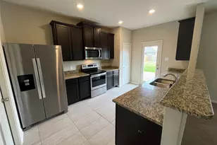 1579 Violet Ln, Kyle, TX 78640 - Photo 4