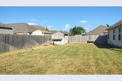 1000 Farm House Cove, Hutto, TX 78634 - Photo 20