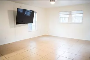 2841 San Gabriel St, Austin, TX 78705 - Photo 18