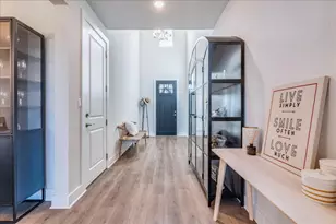 1166 Sage Thrasher Cir, Dripping Springs, TX 78620 - Photo 2