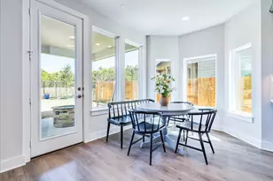 1166 Sage Thrasher Cir, Dripping Springs, TX 78620 - Photo 10