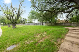 2605 W Stassney Blvd, Austin, TX 78745 - Photo 28