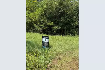 1005 Henderson Street, Cameron, TX 76520 - Photo 1