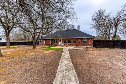 104 Spring Branch, Bastrop, TX 78602 - Photo 2