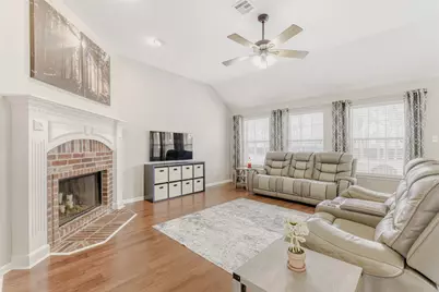 104 Spring Branch, Bastrop, TX 78602 - Photo 12