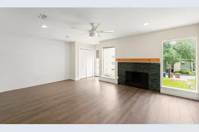 6410 Chimney Creek Circle #B, Austin, TX 78723 - Photo 4