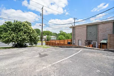 6410 Chimney Creek Circle #B, Austin, TX 78723 - Photo 30